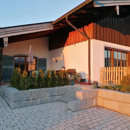 Ferienwohnung Stoeckl Grabenstätt Exterior foto